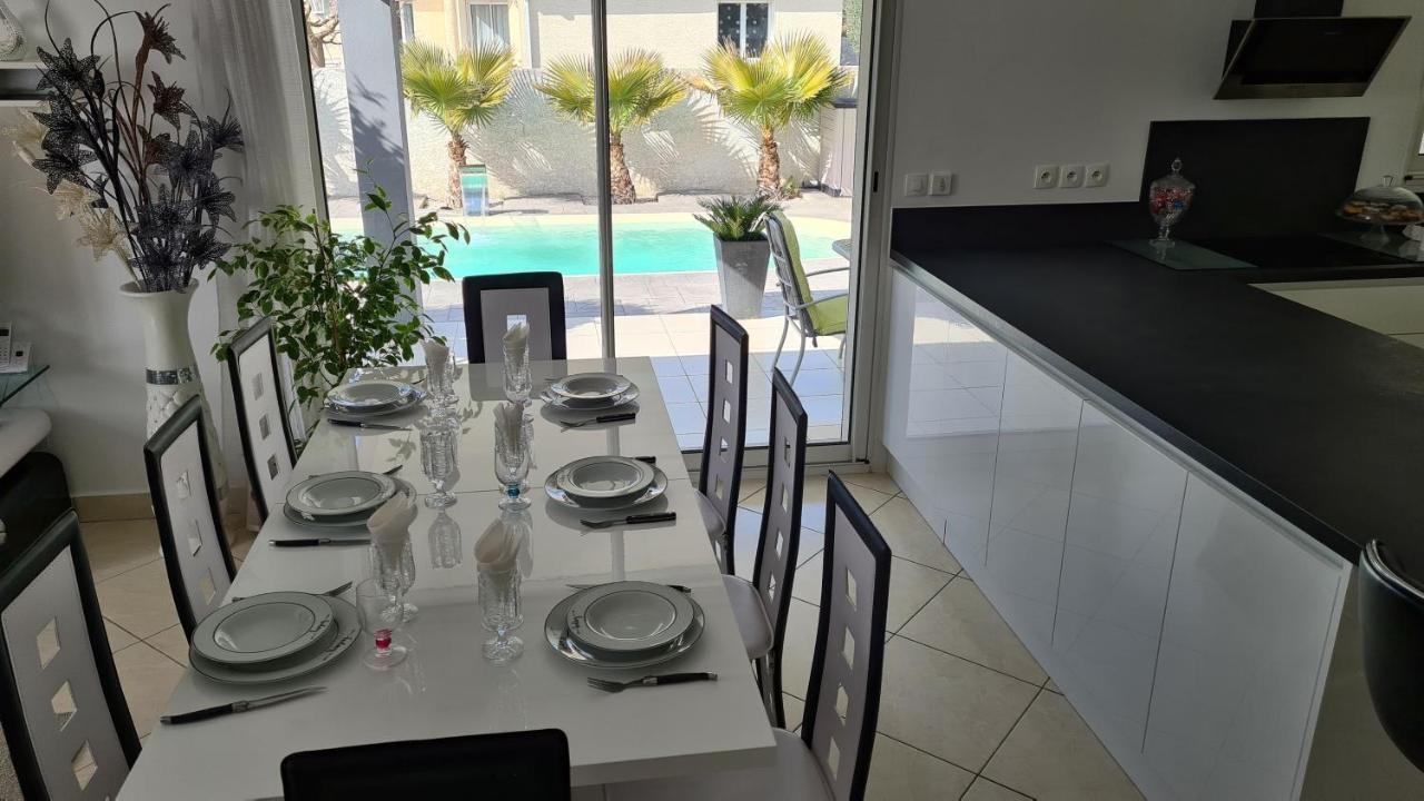 Villa Piscine De La Garrigue Florensac 외부 사진